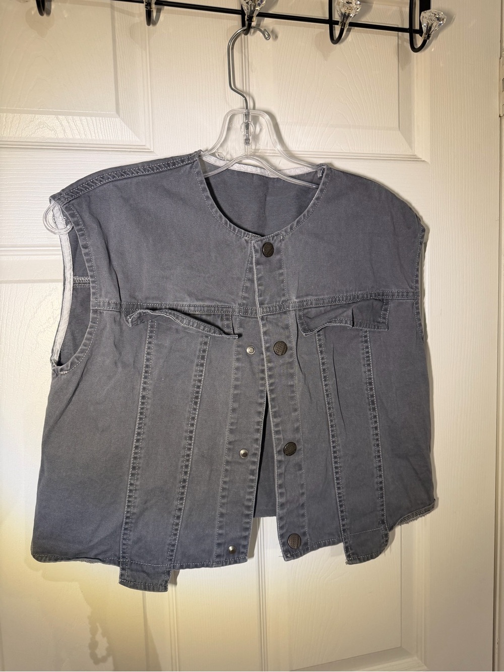 Unisex Sleeveless Denim Vest Jacket - Gray - Picture 2 of 3